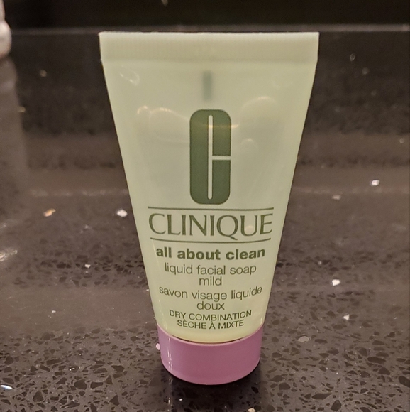 💚5/$25 Clinique All About Clean Liquid Facial Soap Mild 1oz - Picture 2 of 4